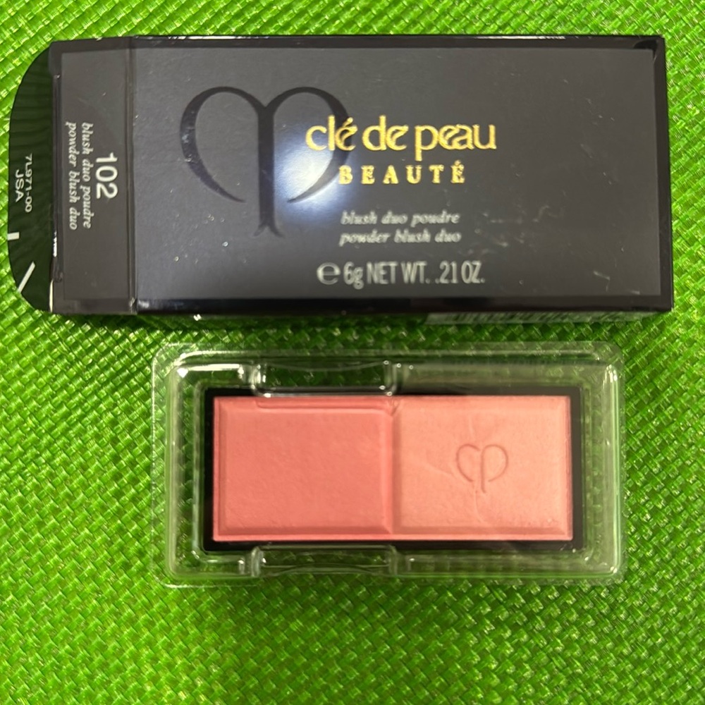 Cle de peau powder blush duo refill color 102- new